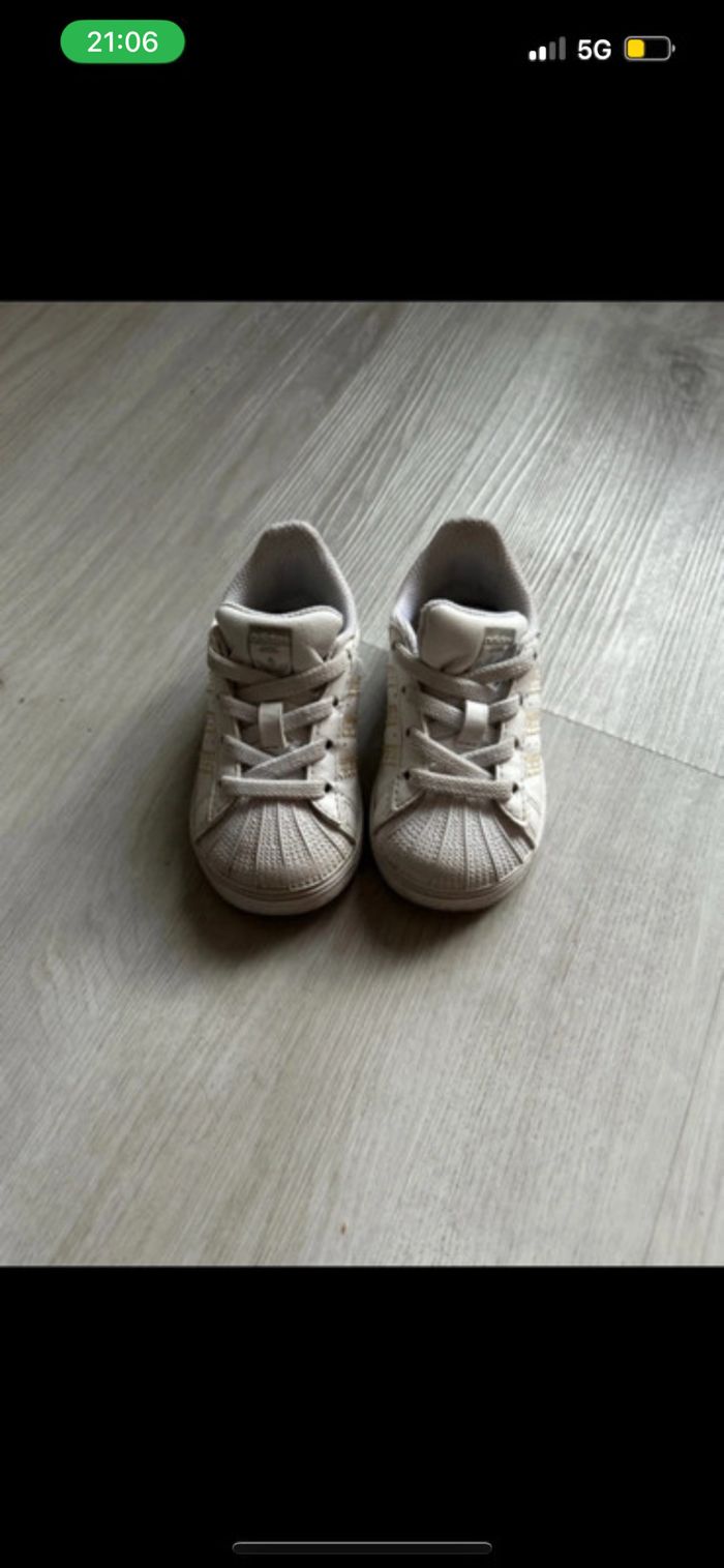 Basket adidas