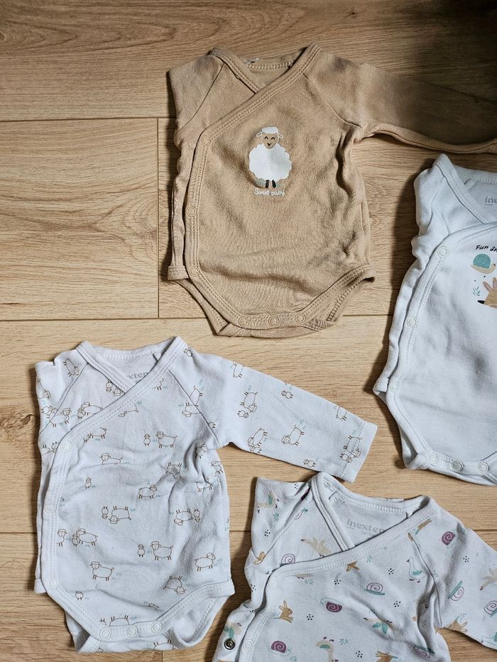 Lot de 6 bodies in extenso 1 mois 🌸 - photo numéro 2