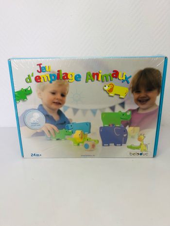 Jeu d’empilage animaux