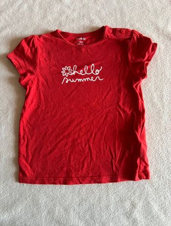 T-shirt rouge kiabi 18 mois