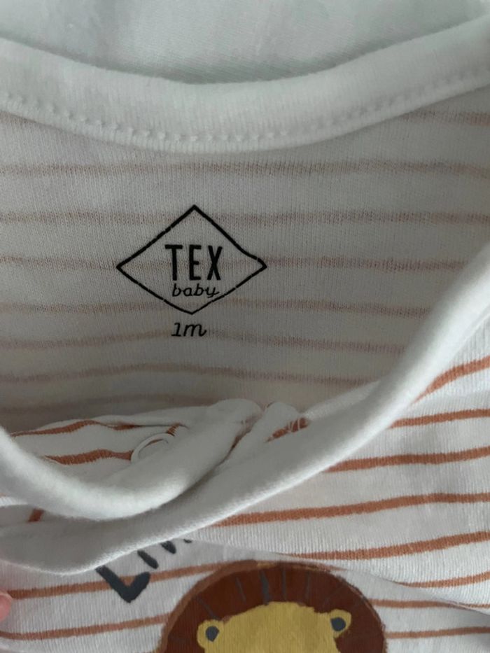 Lot pyjama + grenouillère 1 mois bébé d’été - photo numéro 3