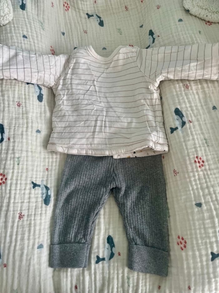 Ensemble réversible bébé 1 mois - photo numéro 2
