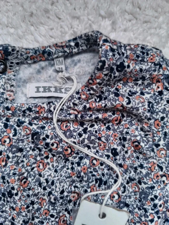 🌸 Robe fleurie IKKS – Taille 12 mois (Neuve) 👶 - photo numéro 3