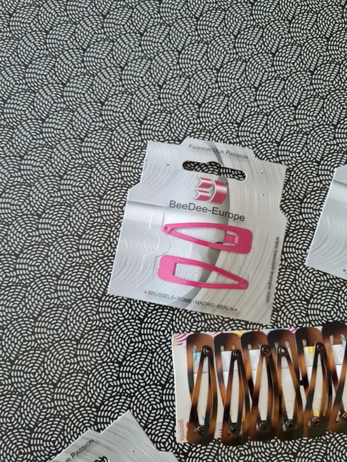 Lot de barrettes à cheveux - photo numéro 3