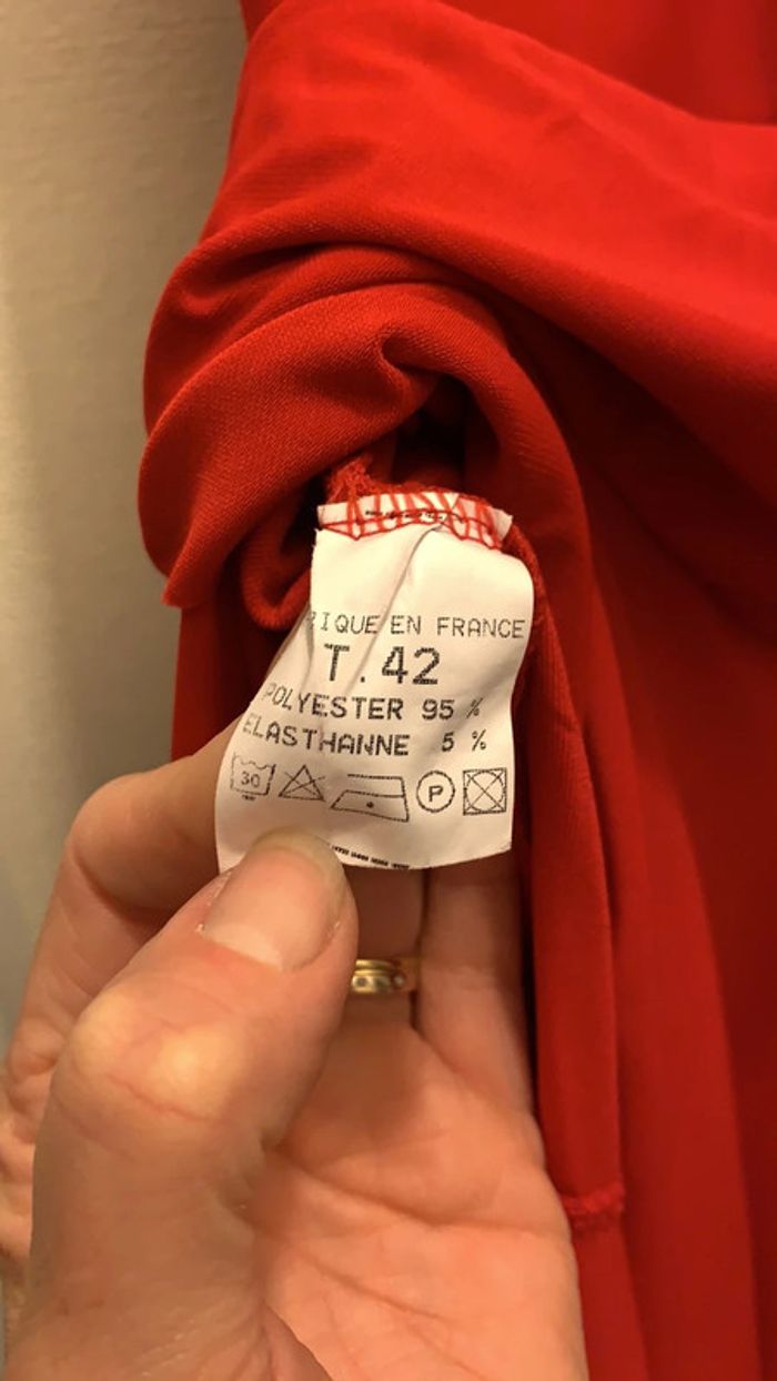 Robe rouge - photo numéro 5