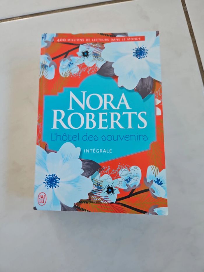 L'hôtel des souvenirs Nora Roberts Intégrale U19 - photo numéro 2