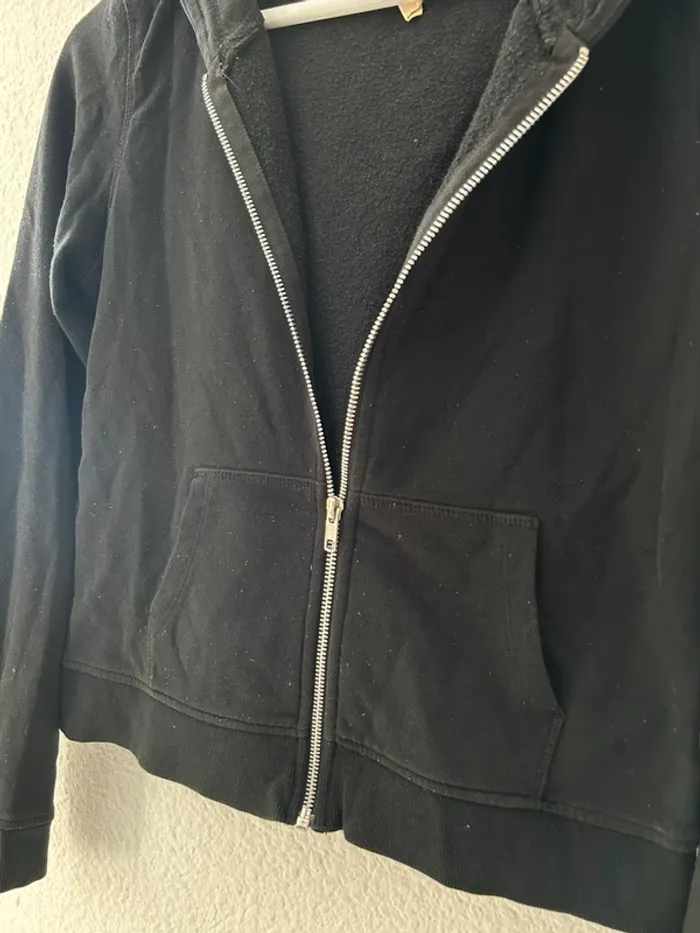 Veste à capuche noire - photo numéro 2