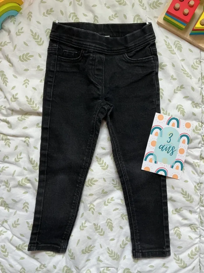 jegging skinny noir 3/4 ans C&A - photo numéro 2