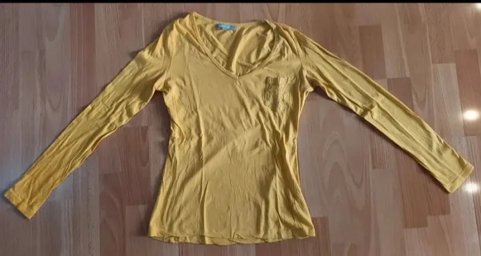Blouse t-shirt manches longues jaune 34/36