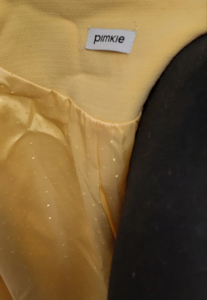 Très jolie veste / blazer courte style jaquette à basque Pimkie - photo numéro 8