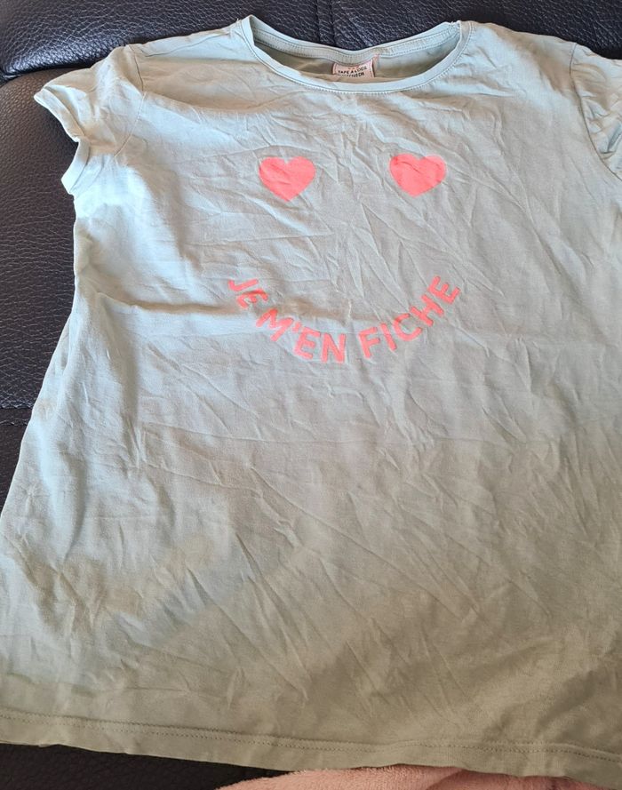 T shirt tape à l'œil 10ans