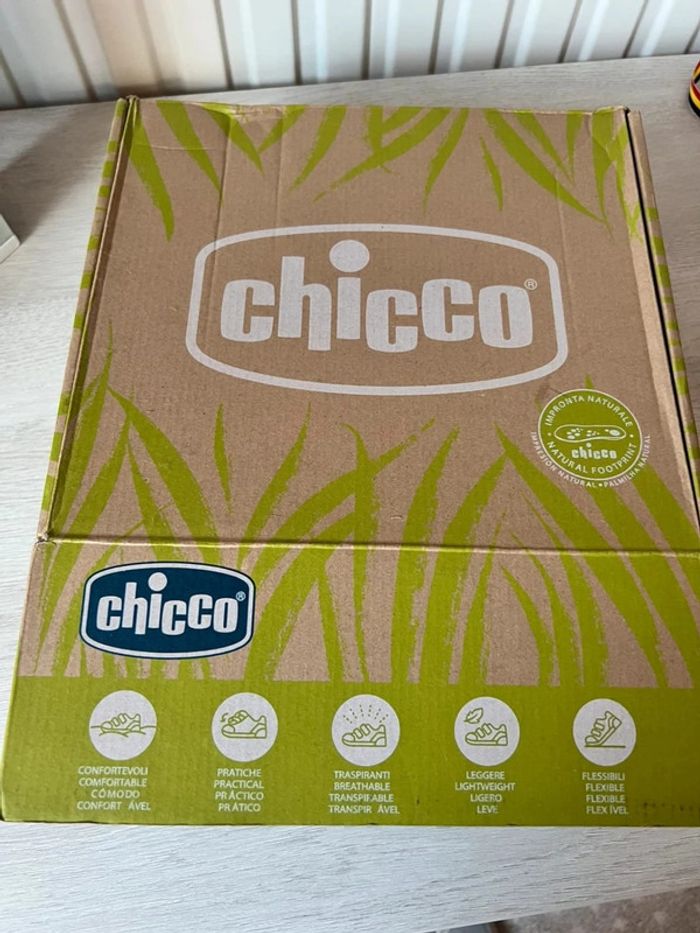 Bottes noires Chicco 27 neuves - photo numéro 5