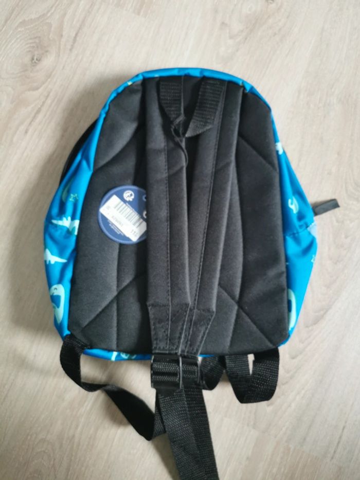 Sac à dos dinosaure neuf - photo numéro 3