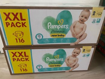Lot Pampers taille 2