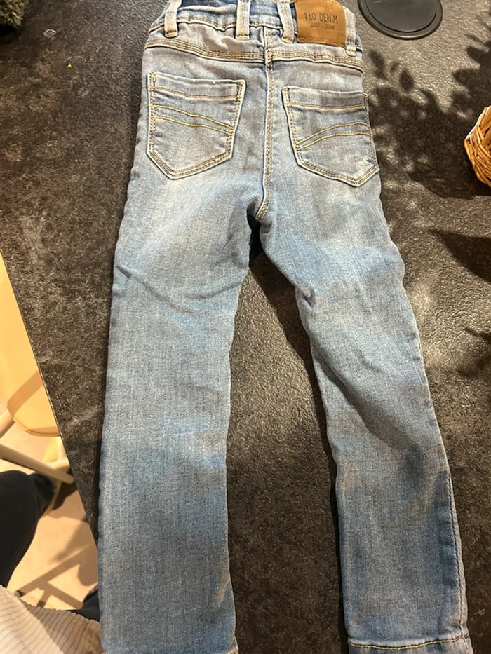 Jeans 2 ans / tape à l’œil - photo numéro 2