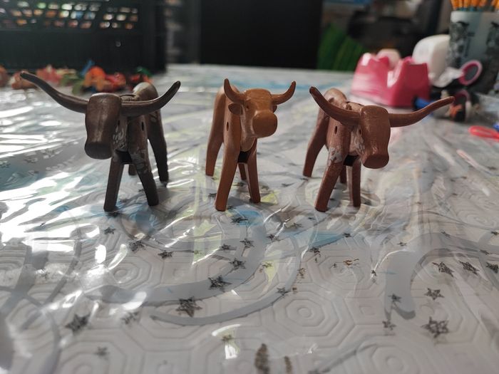 Playmobil 3 Longhorn vache boeuf