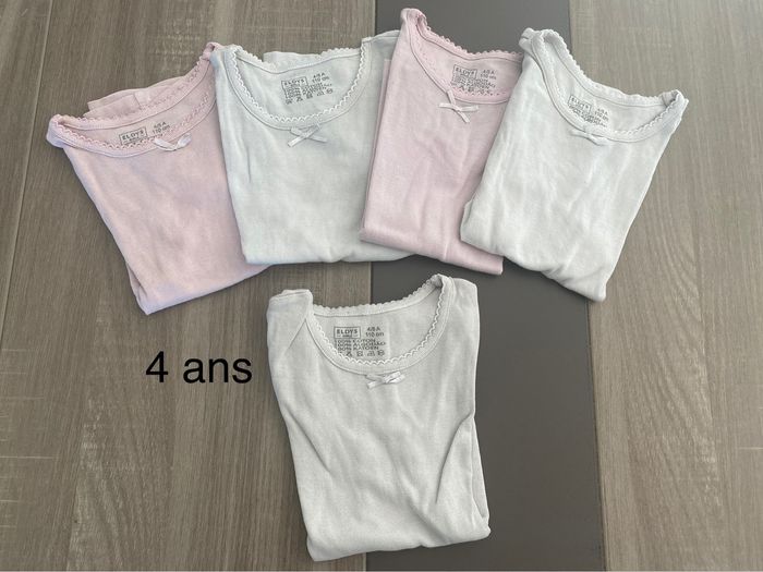 Manche courte fille - photo numéro 2