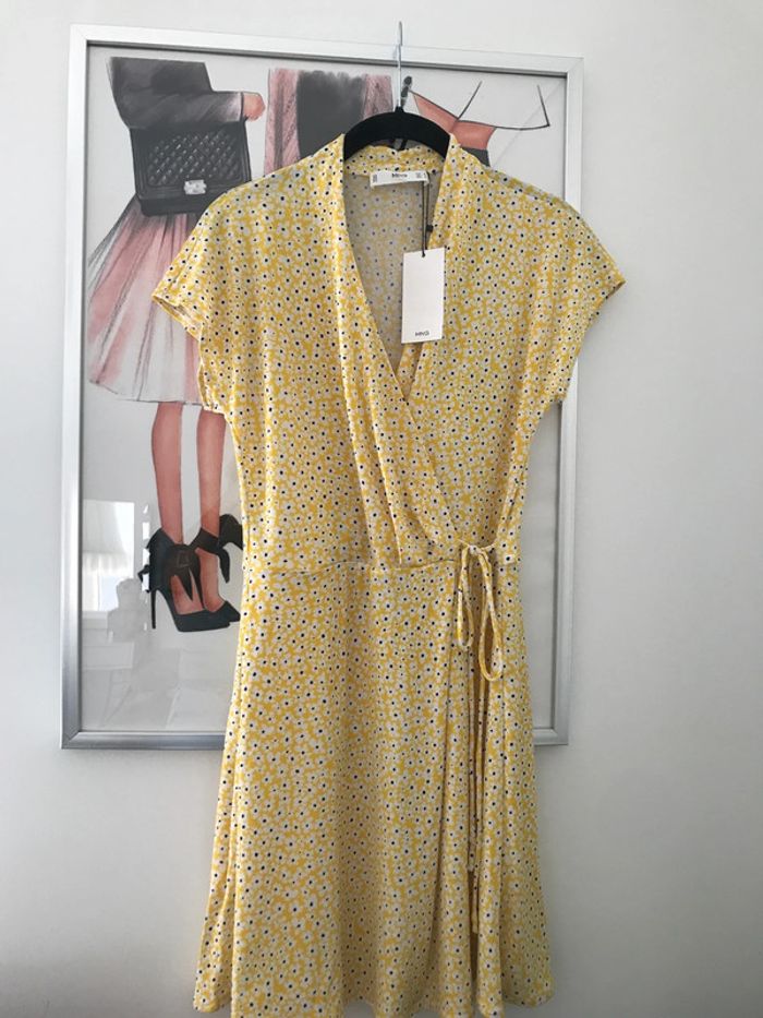Robe à fleurs Mango M neuve