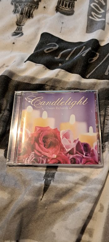 Cd candlelight