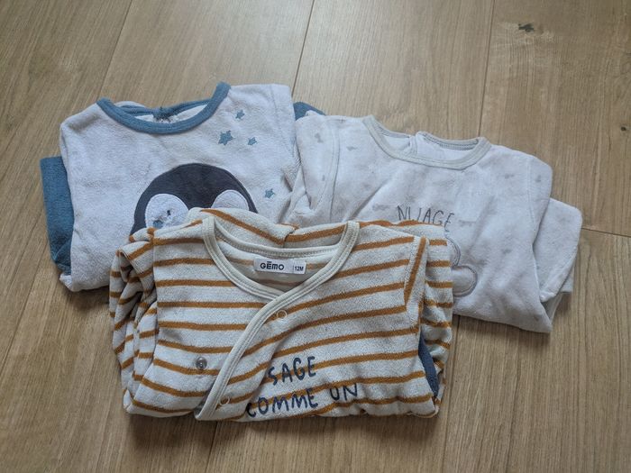 Lot pyjamas 12 mois