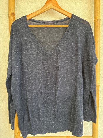 Pull bleu marine à paillettes