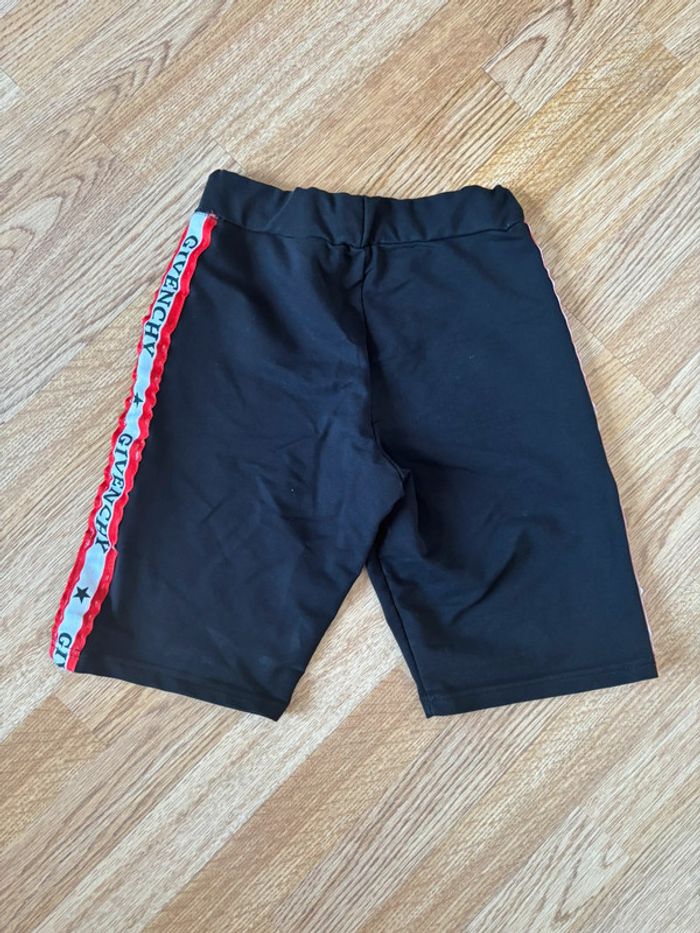 Short Givenchy - photo numéro 2