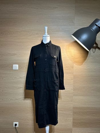 Robe longue Monki noire 34 boutons pression de haut en bas