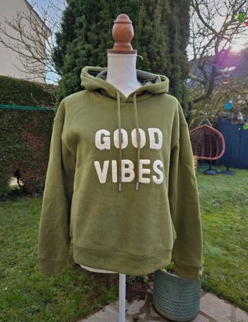 Sweat vert "good vibes" en coton taille S