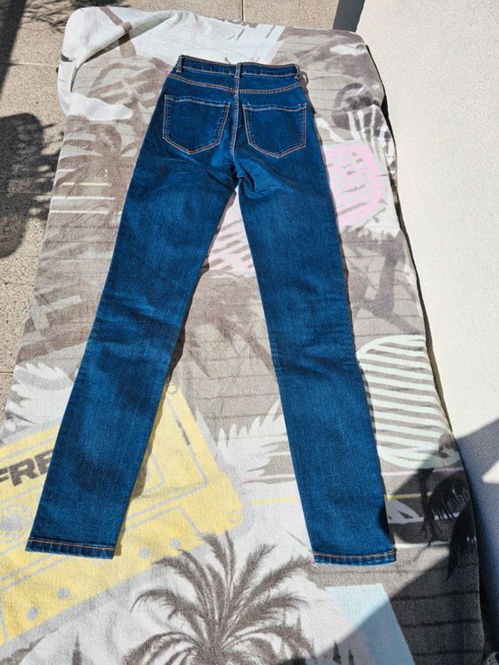 Jean taille haute Zara taille 32 - photo numéro 3