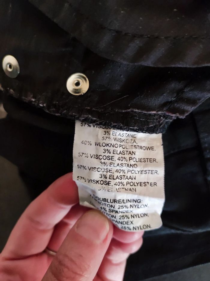 Pantacourt noir - photo numéro 7