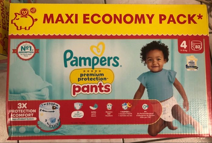 Lot de 164 couches culottes Pampers premium protection pants taille 4 neufs ds emballage - photo numéro 2