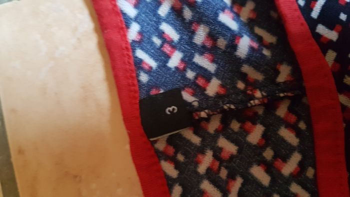 Blouse été femme 44-46 noire et rouge - photo numéro 2