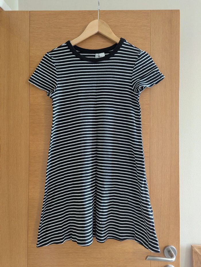 Robe courte