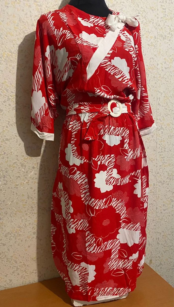 Magnifique robe vintage rouge viscose motifs 36 - photo numéro 3