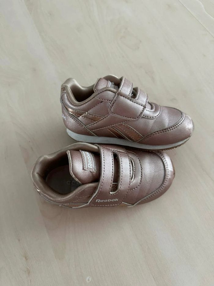 Baskets fille Reebook taille 23,5 - photo numéro 2