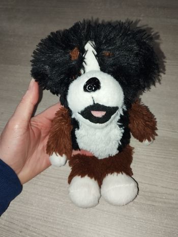 Peluche chien