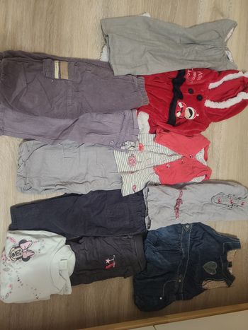 Lot vetements 12 mois
