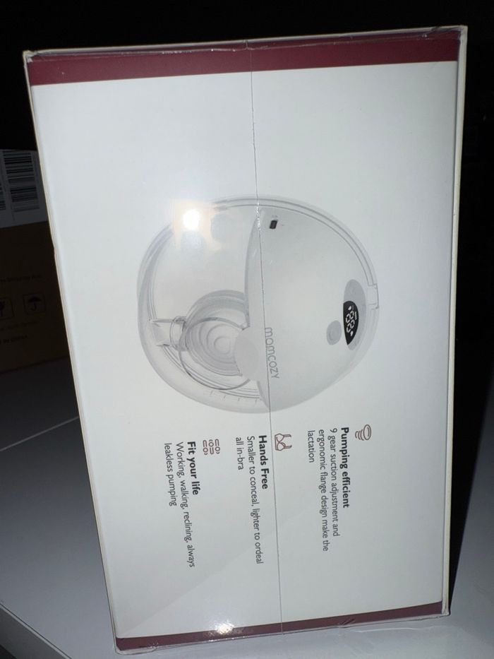 Tire lait Momcozy M5 neuf sous emballage - photo numéro 2