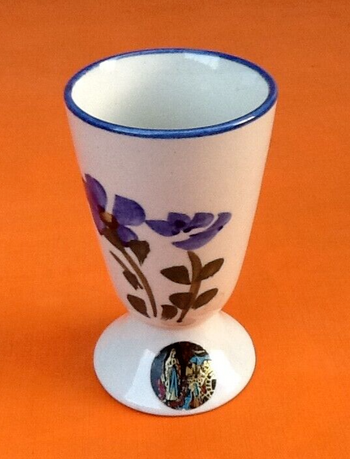 Mazagran en céramique  Décor floral La vierge Marie et le Sanctuaire de Notre-Da