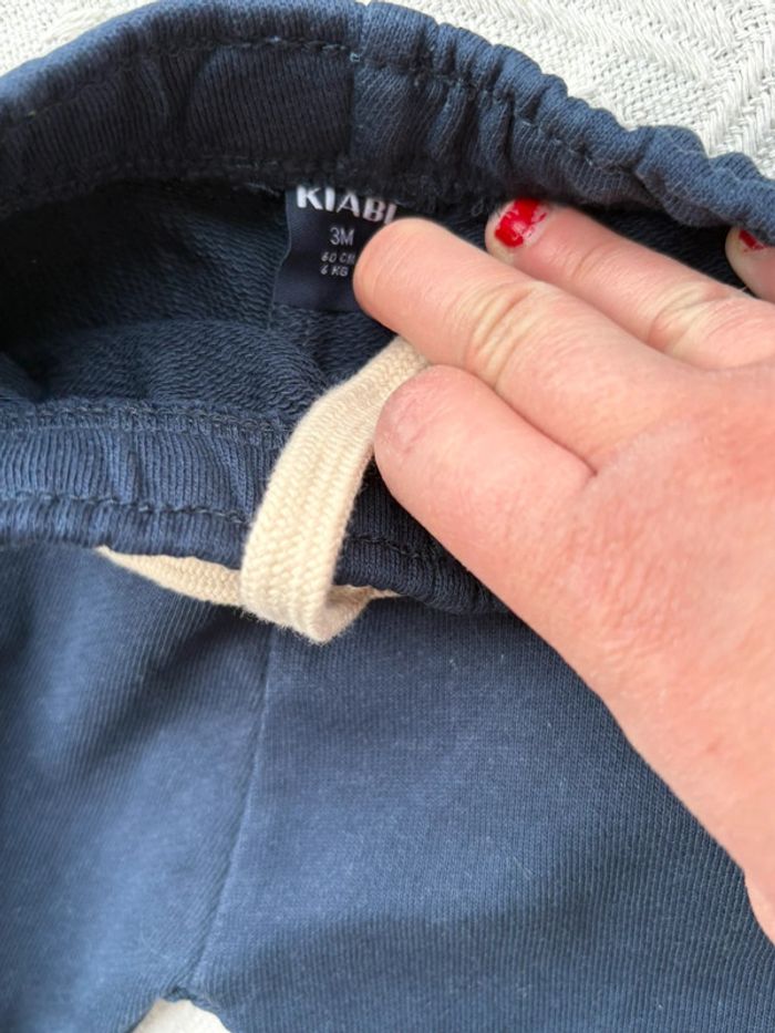Ensemble vertbaudet (pantalon, tee shirt, short) taille 3 mois, bébé garçon . Neuf sans étiquette - photo numéro 5