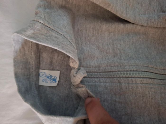 Gilet fin zippé - photo numéro 2