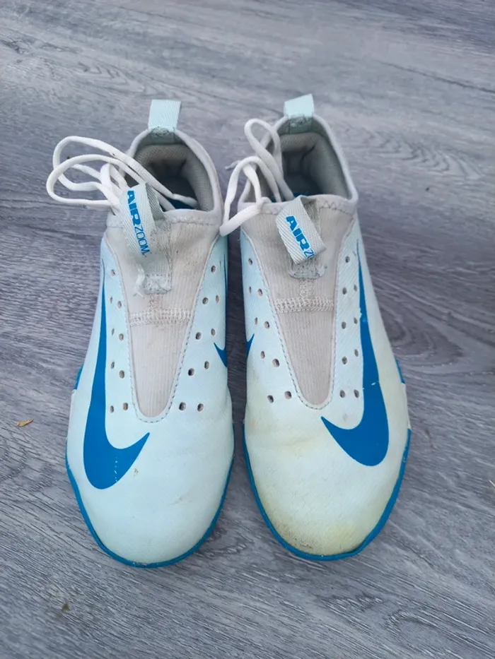 Baskets futsal 34