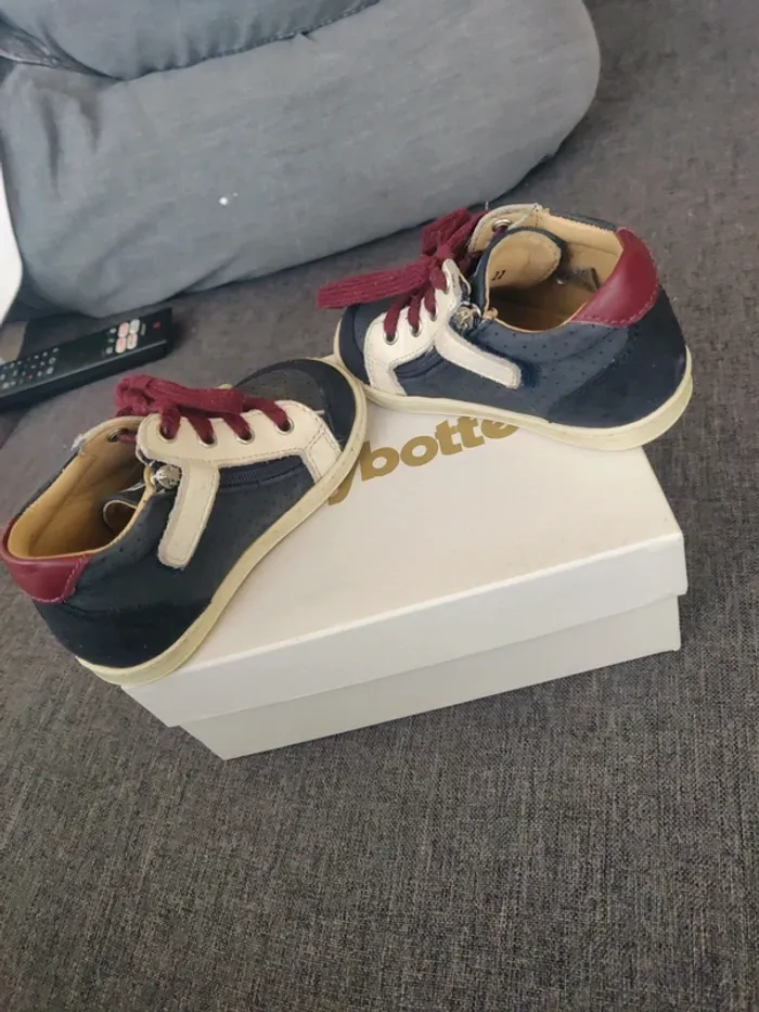 Chaussure bébé - photo numéro 4