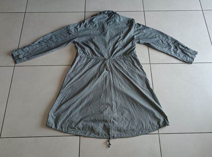 K-way / imperméable - photo numéro 3