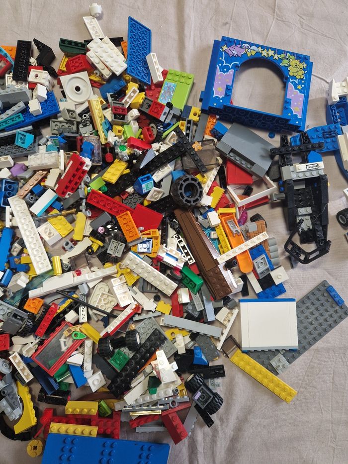 1kg de lego vrac tous univers - photo numéro 3