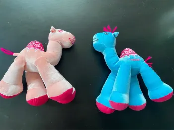🇹🇳 2 peluches dromadaires