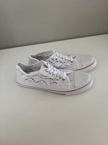 Chaussures type converse Taille 39 - Tissaia