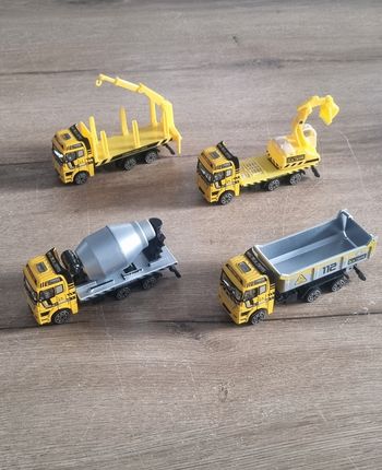 Lot camions de chantier