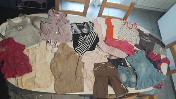 Lot vêtements bébé fille 9 mois