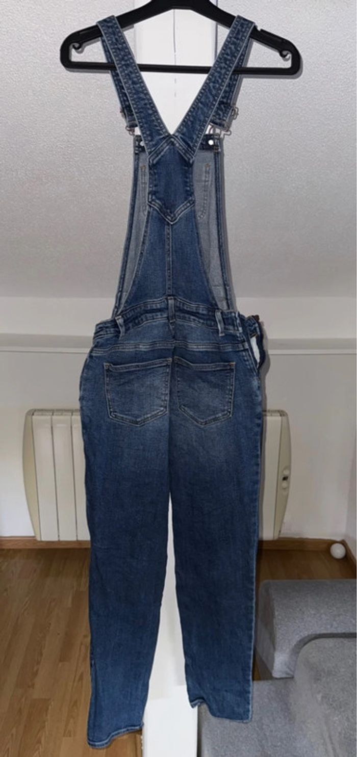 Salopette en jeans de grossesse - photo numéro 2